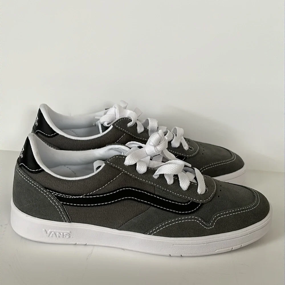 Vans Unisex Cruze Too Comfycush Trainers Gray and Black